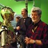 George Lucas and Anthony Daniels in Star Wars: Episode III - Revenge of the Sith