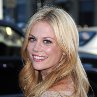 Claire Coffee at event of Rise of the Planet of the Apes