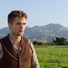 Still of Robert Pattinson in Water for Elephants