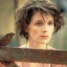 Still of Juliette Binoche in The English Patient