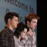 Still of Kristen Stewart, Taylor Lautner and Robert Pattinson in New Moon