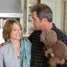 Still of Jodie Foster and Mel Gibson in The Beaver