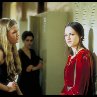 Still of Julia Stiles and Susan May Pratt in 10 Things I Hate About You