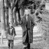Still of Bruce Willis and Haley Joel Osment in The Sixth Sense
